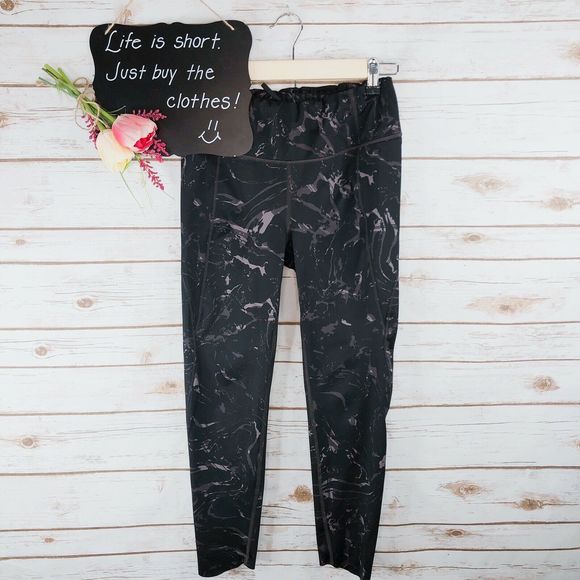 Athleta Pants - Athleta Pants Size S Athletic Print Ankle Raw Hem